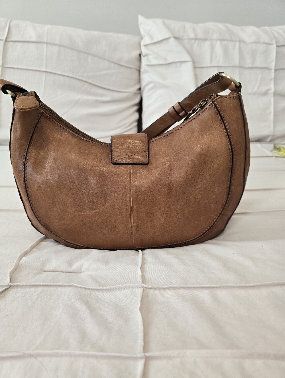 Brown Genuine Leather Crescent Shoulder Bag - Classic Women's Bag - Picture 2 of 5